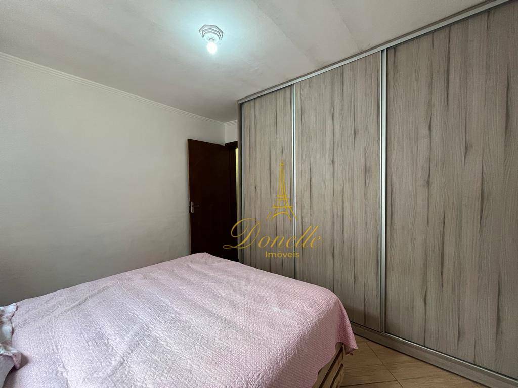 Casa à venda com 2 quartos, 121m² - Foto 6