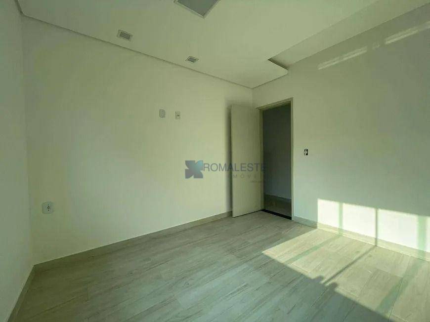 Sobrado à venda com 3 quartos, 200m² - Foto 8