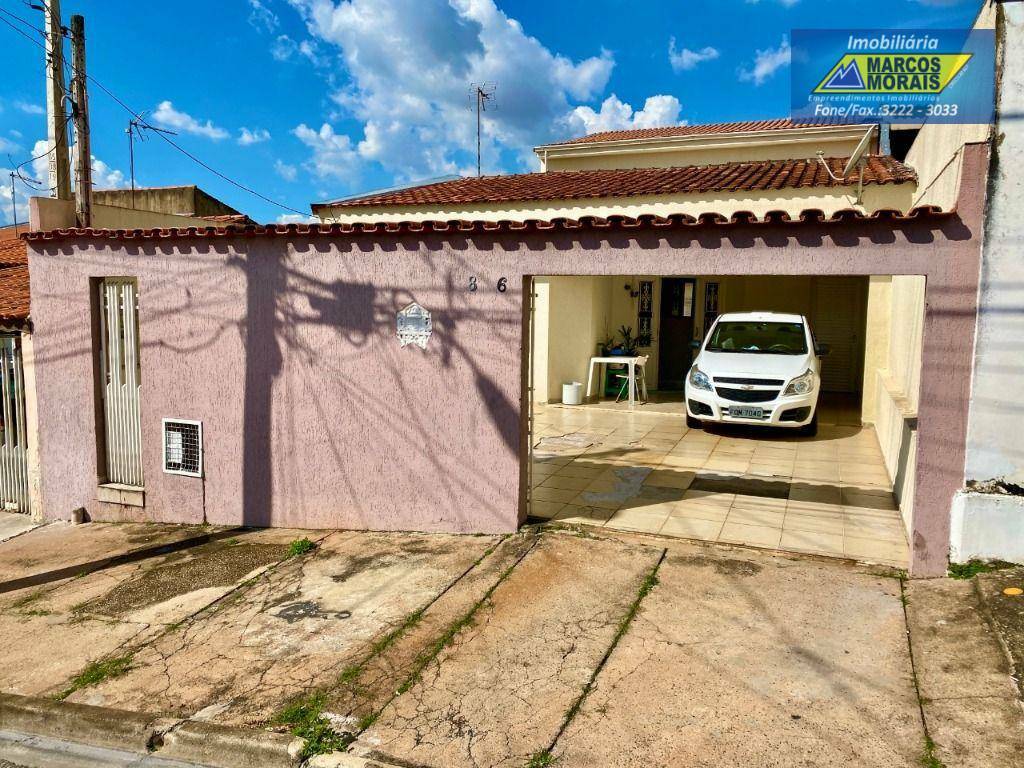 Casa à venda com 4 quartos, 150m² - Foto 1