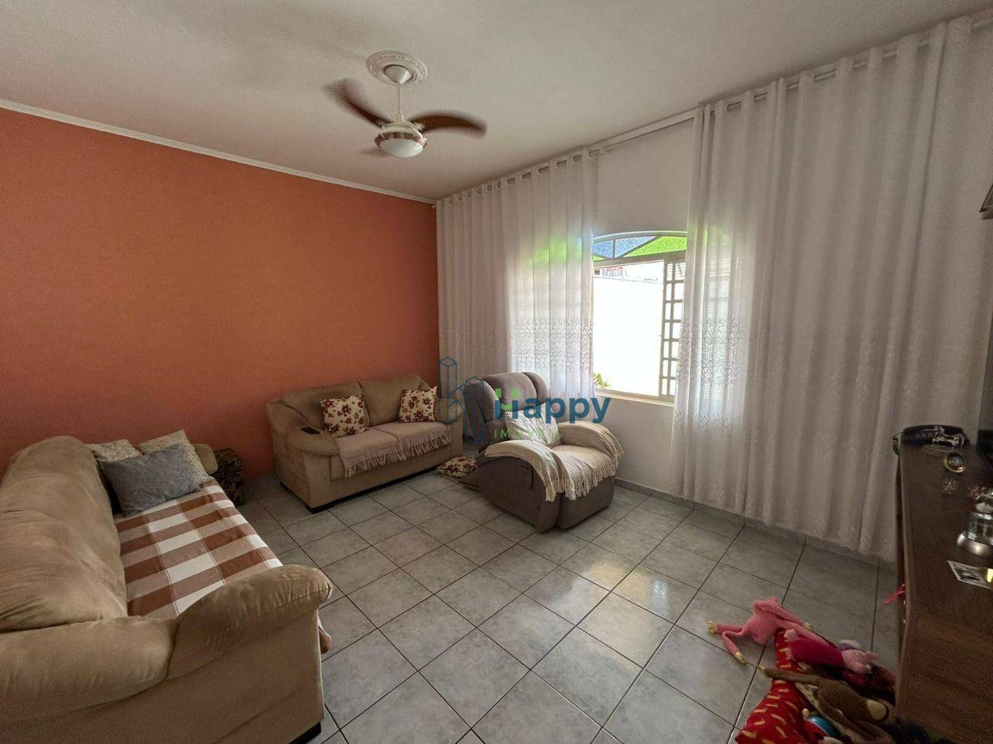 Casa à venda com 3 quartos, 213m² - Foto 6