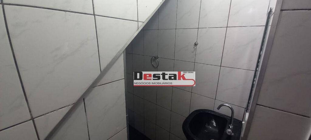 Sobrado à venda com 4 quartos, 180m² - Foto 17