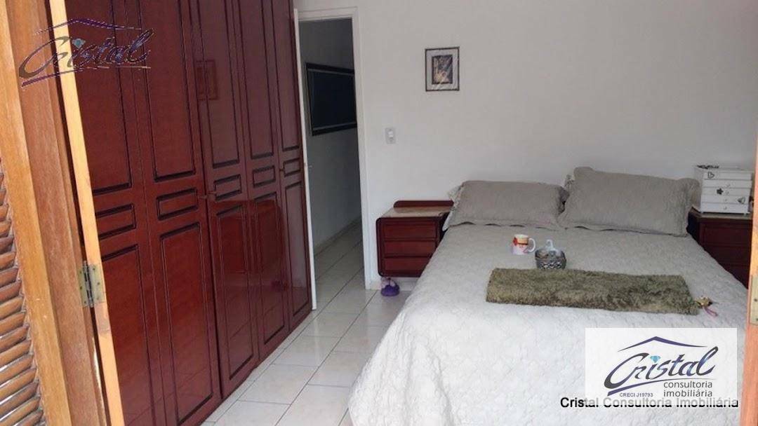 Casa à venda com 3 quartos, 130m² - Foto 2