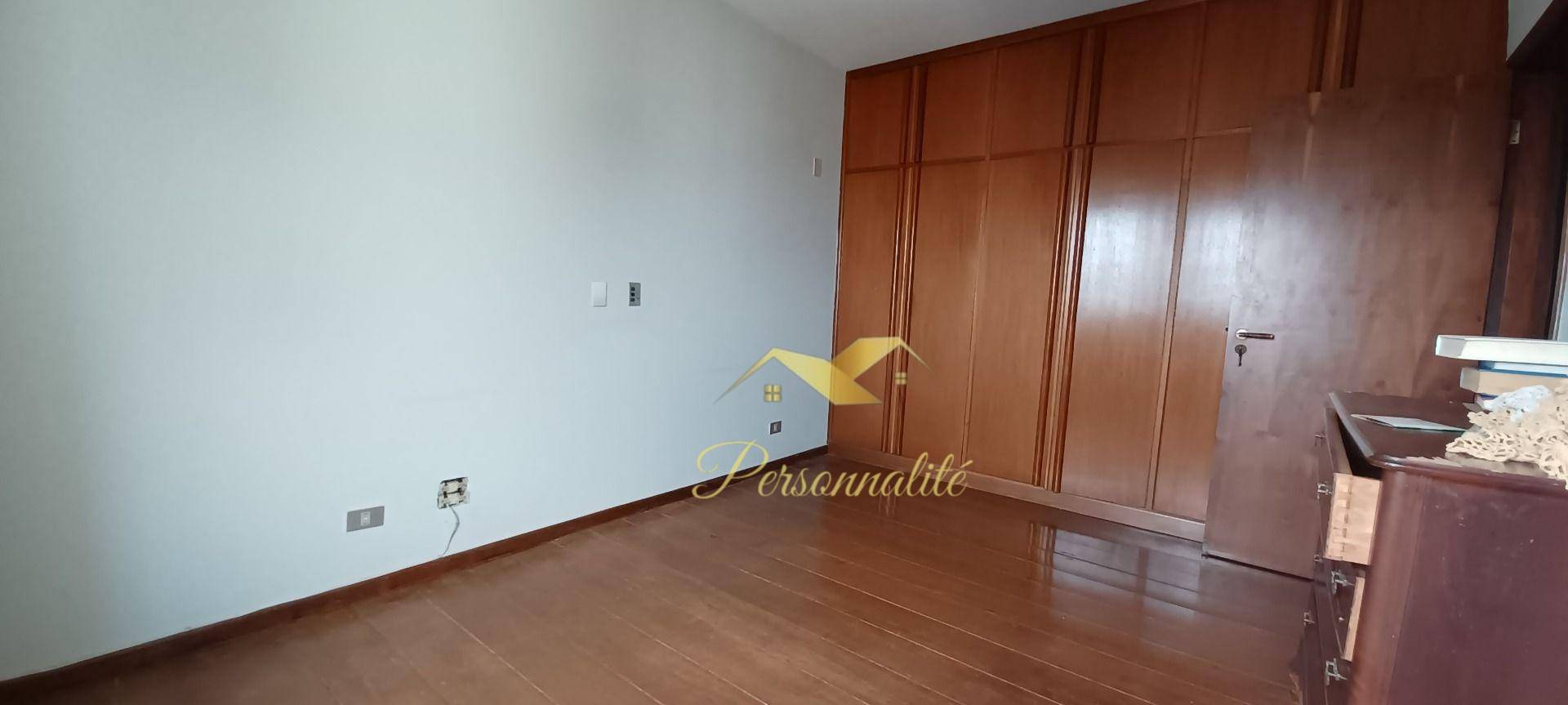 Apartamento à venda com 3 quartos, 176m² - Foto 12