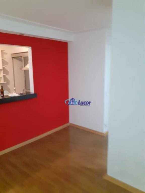 Apartamento à venda com 2 quartos, 56m² - Foto 3