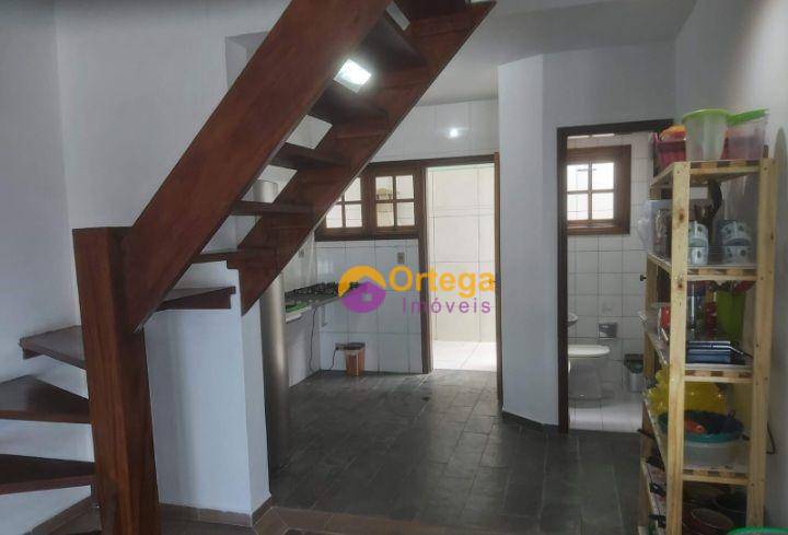 Casa à venda com 2 quartos, 80m² - Foto 6