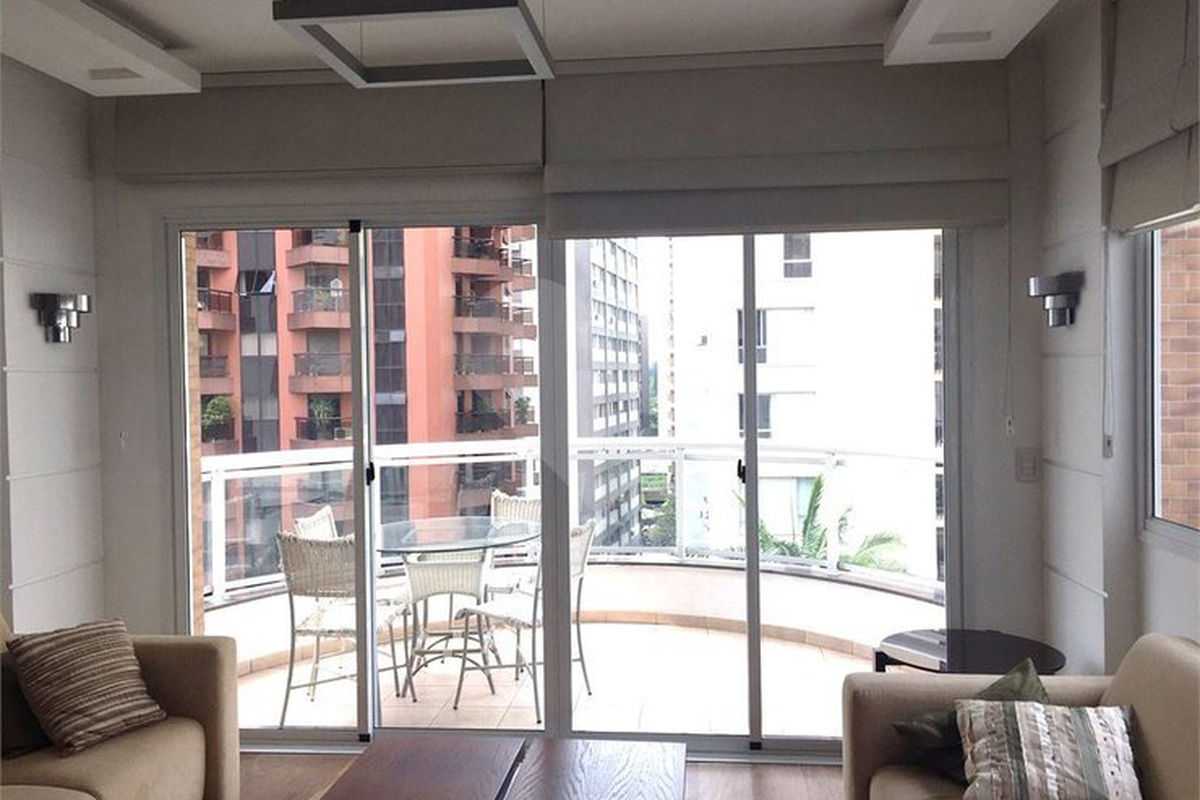 Apartamento à venda com 3 quartos, 194m² - Foto 6