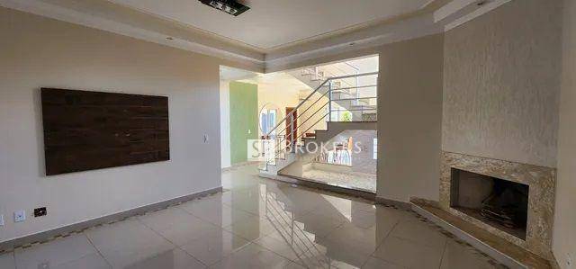 Casa à venda com 3 quartos, 330m² - Foto 35