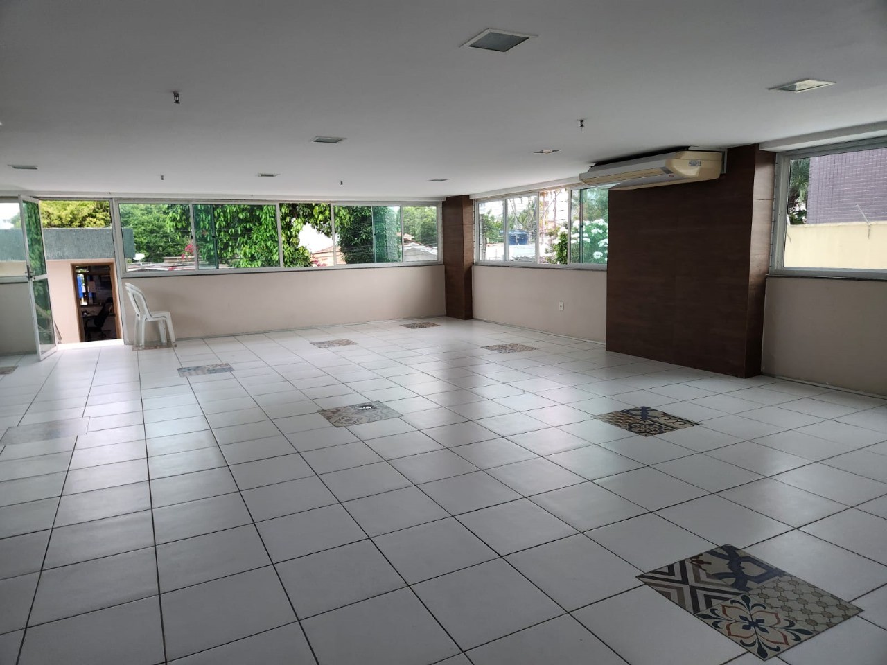 Apartamento à venda com 3 quartos, 170m² - Foto 21
