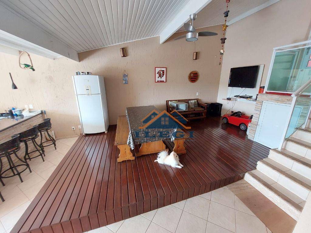 Casa de Condomínio à venda com 3 quartos, 362m² - Foto 12