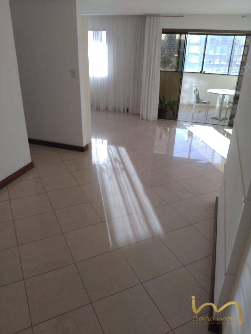 Apartamento à venda com 3 quartos, 90m² - Foto 8