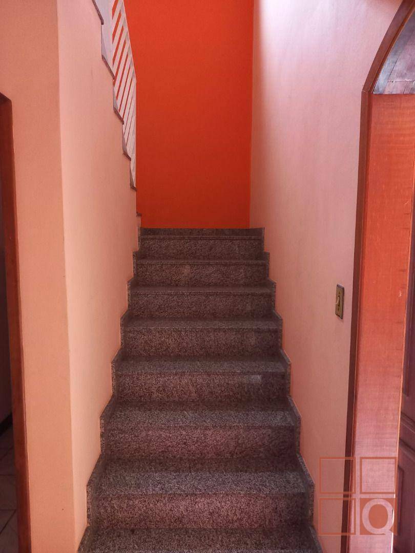 Casa de Condomínio à venda com 3 quartos, 200m² - Foto 17