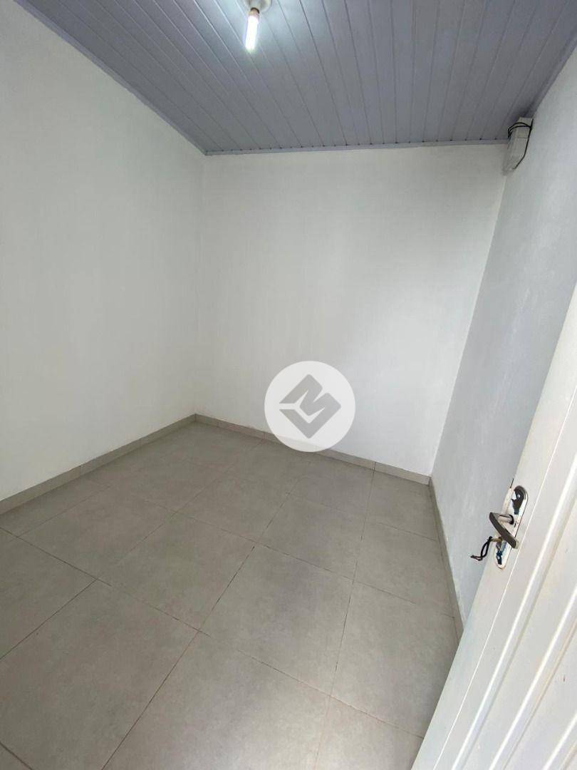 Casa para alugar com 4 quartos, 350m² - Foto 32