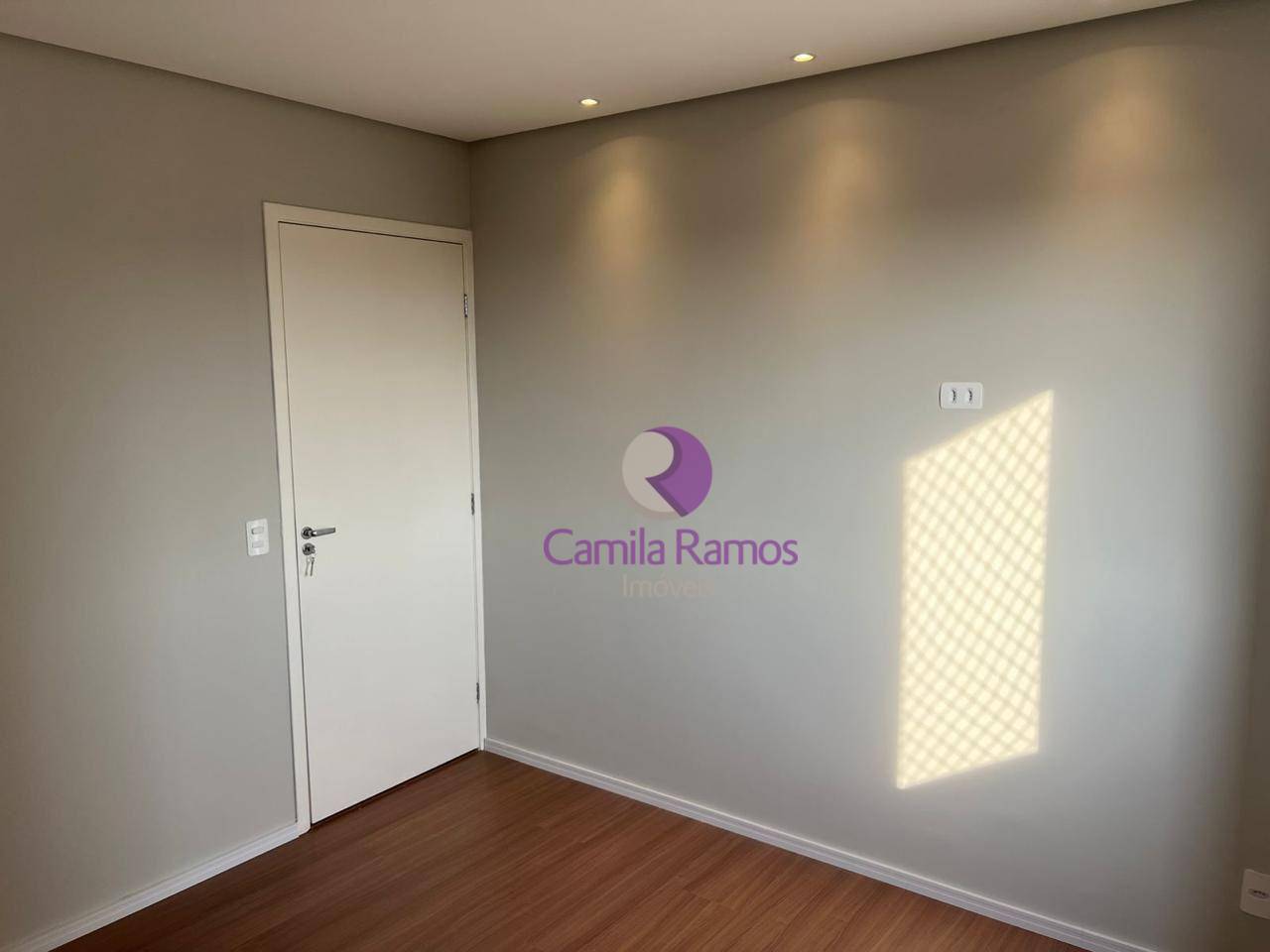 Apartamento à venda com 2 quartos, 51m² - Foto 2