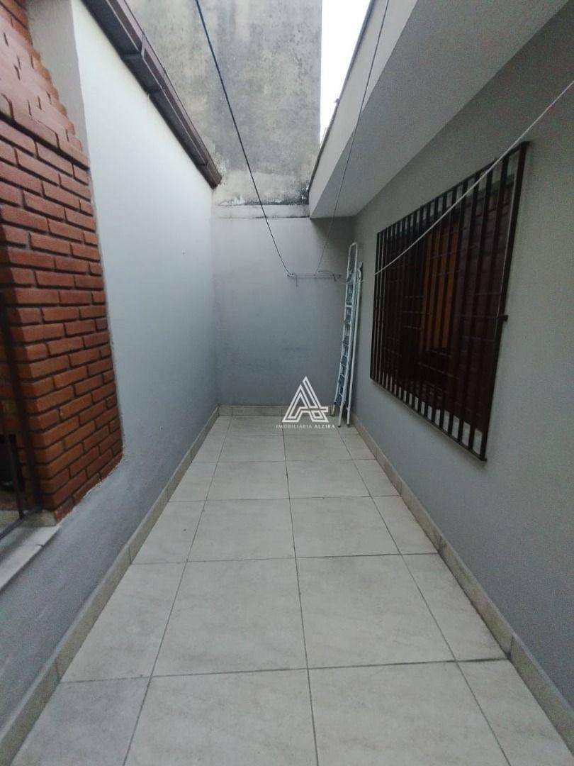 Casa à venda com 2 quartos, 100m² - Foto 17