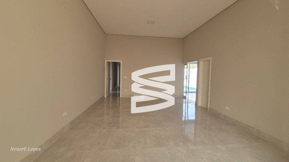 Casa de Condomínio à venda com 3 quartos, 130m² - Foto 4