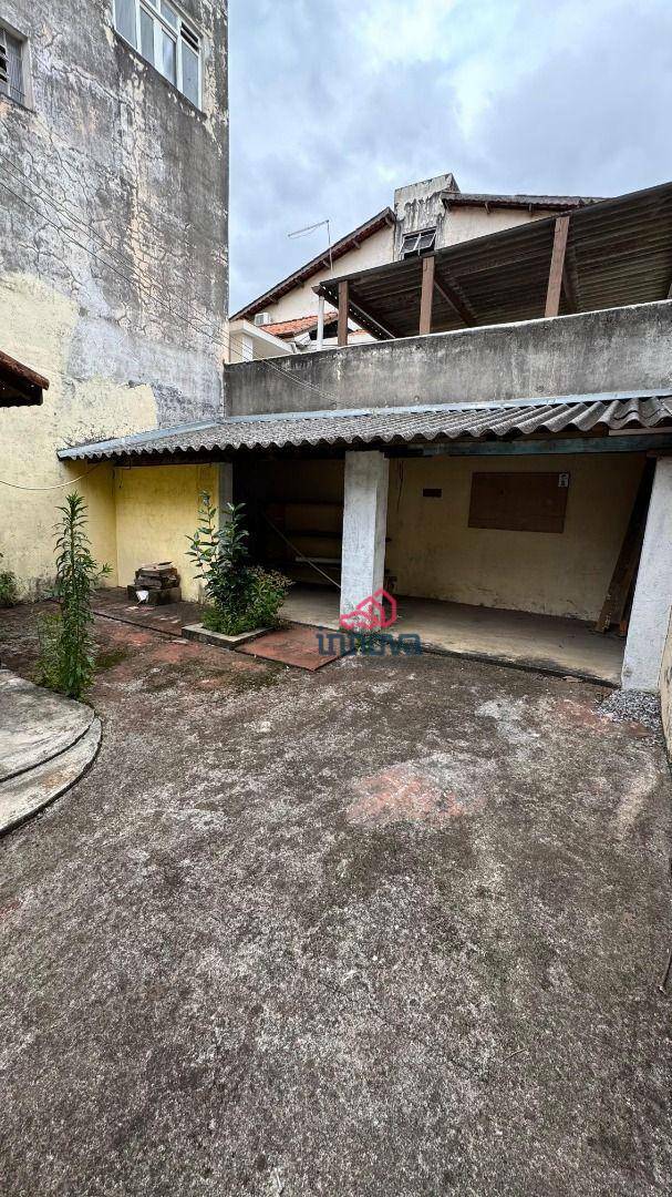 Sobrado à venda com 4 quartos, 444m² - Foto 10