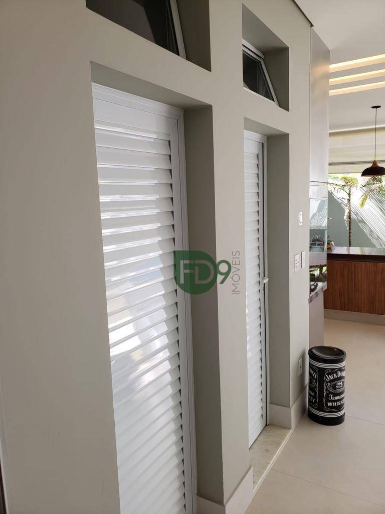 Casa à venda com 3 quartos, 247m² - Foto 17