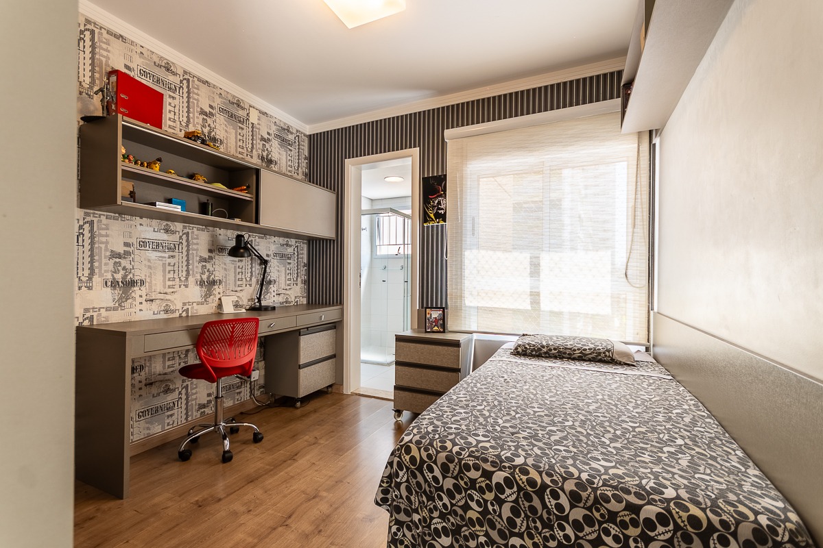 Apartamento à venda com 4 quartos, 188m² - Foto 6