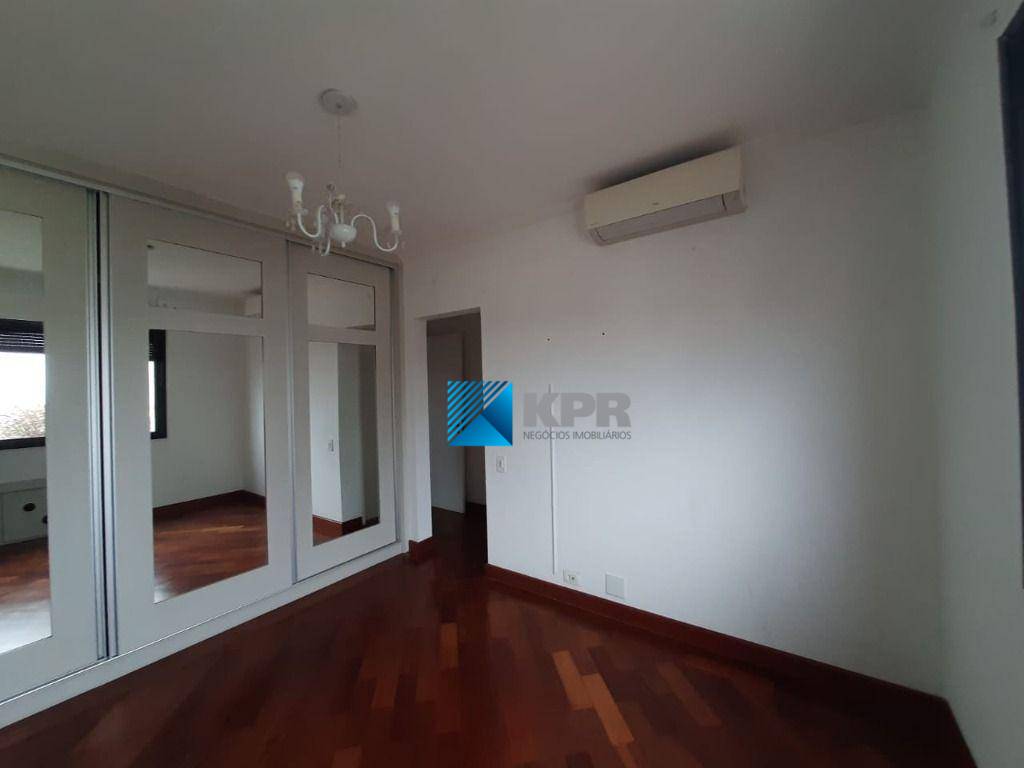 Apartamento à venda com 4 quartos, 190m² - Foto 9