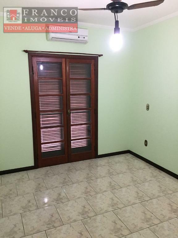 Casa de Condomínio à venda com 4 quartos, 389m² - Foto 26