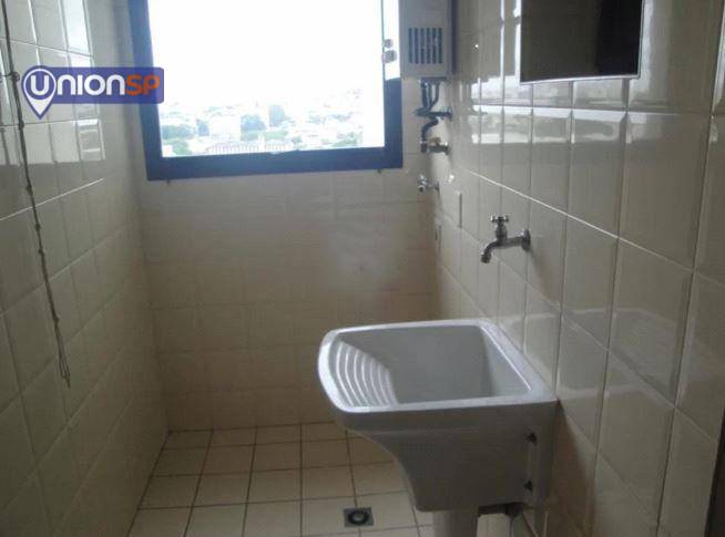 Apartamento à venda com 2 quartos, 56m² - Foto 5