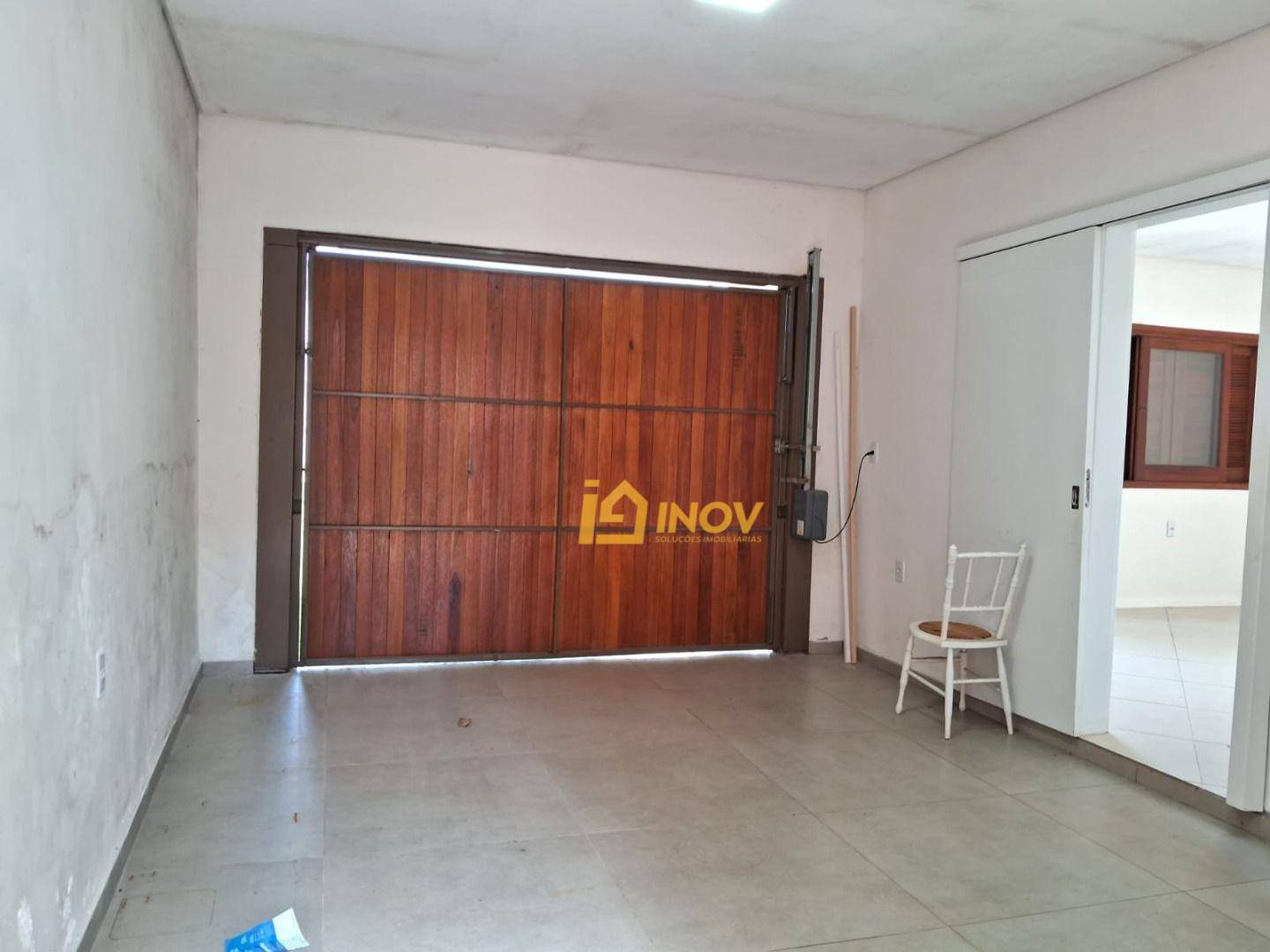 Casa à venda com 2 quartos, 110m² - Foto 4