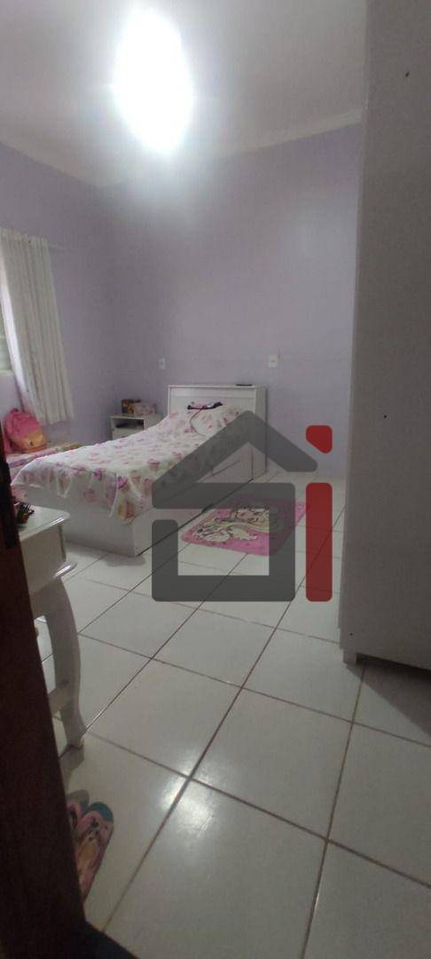 Casa à venda com 3 quartos, 189m² - Foto 20