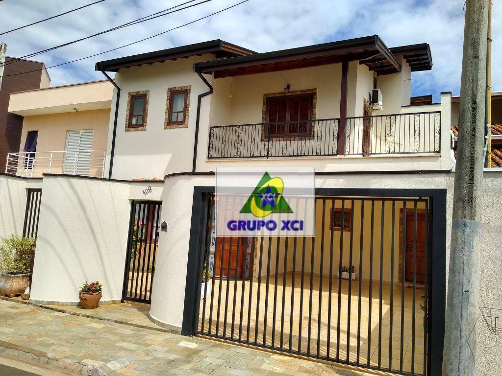 Casa, 3 quartos, 210 m² - Foto 2