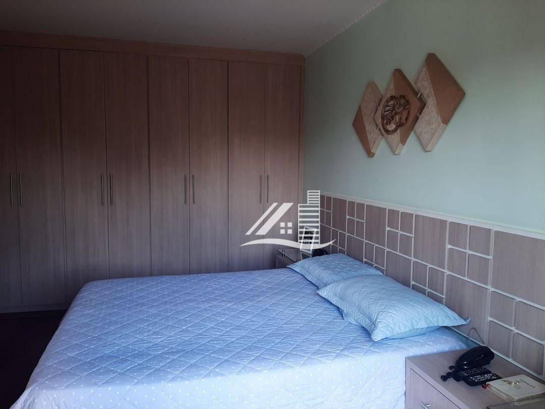 Sobrado à venda com 3 quartos, 206m² - Foto 6