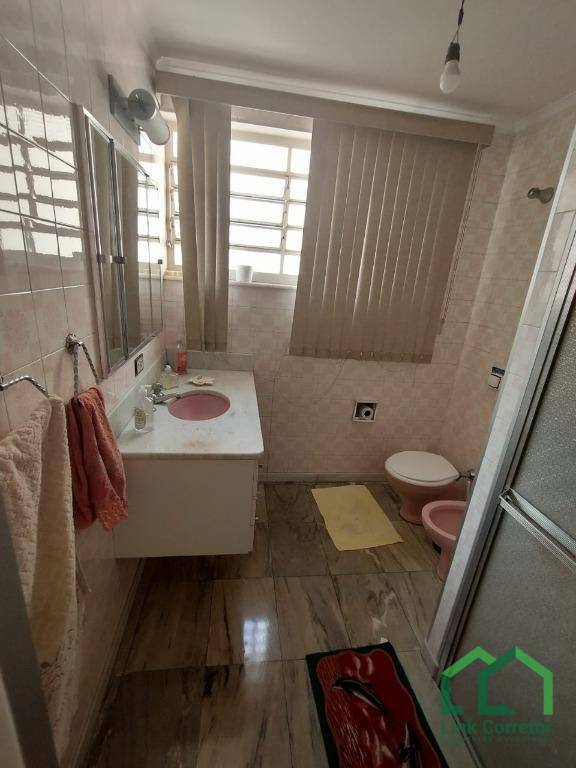 Casa à venda com 3 quartos, 260m² - Foto 27