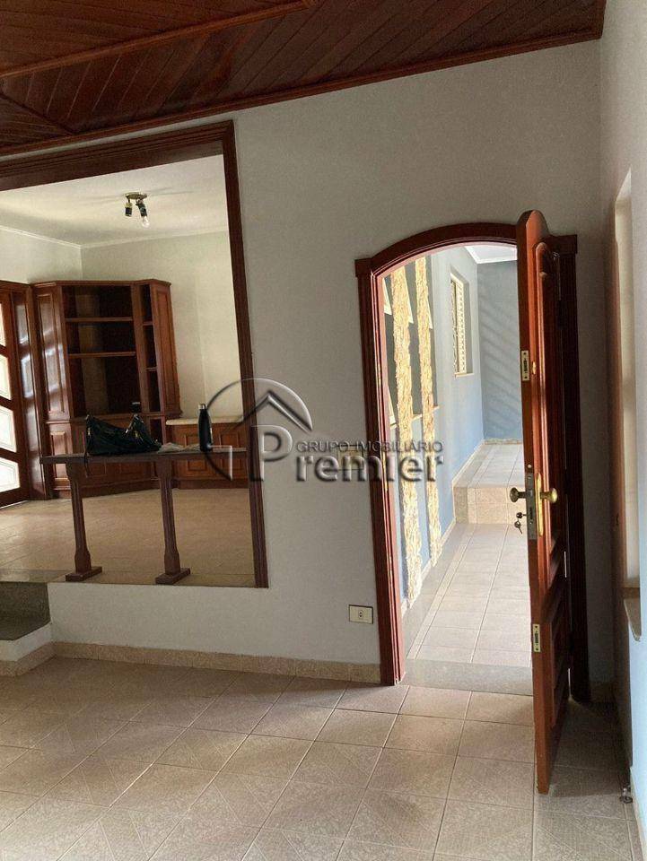 Casa à venda e aluguel com 3 quartos, 262m² - Foto 14