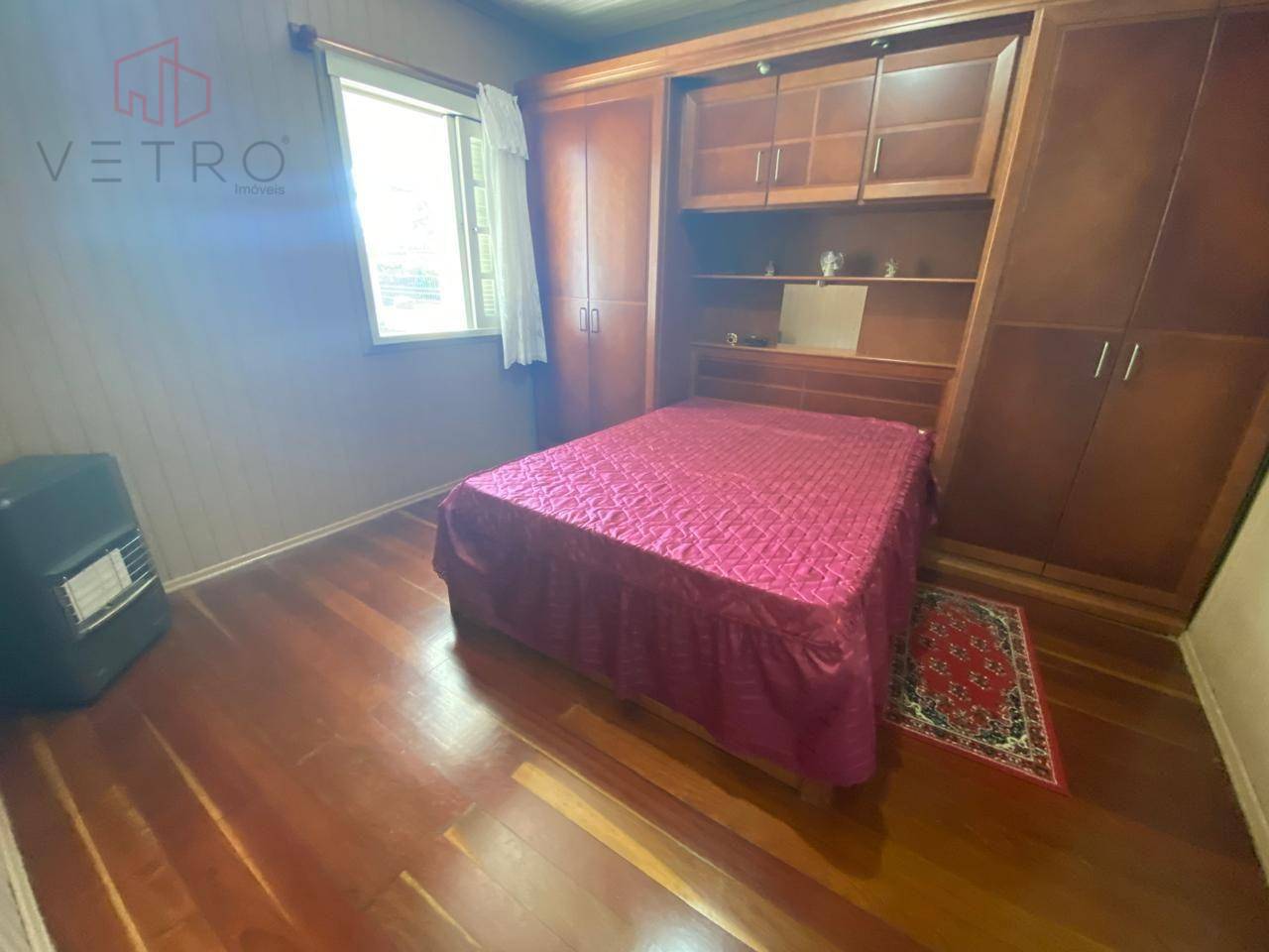 Casa à venda com 5 quartos, 220m² - Foto 7