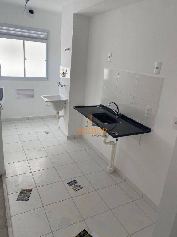 Apartamento à venda com 2 quartos, 42m² - Foto 7