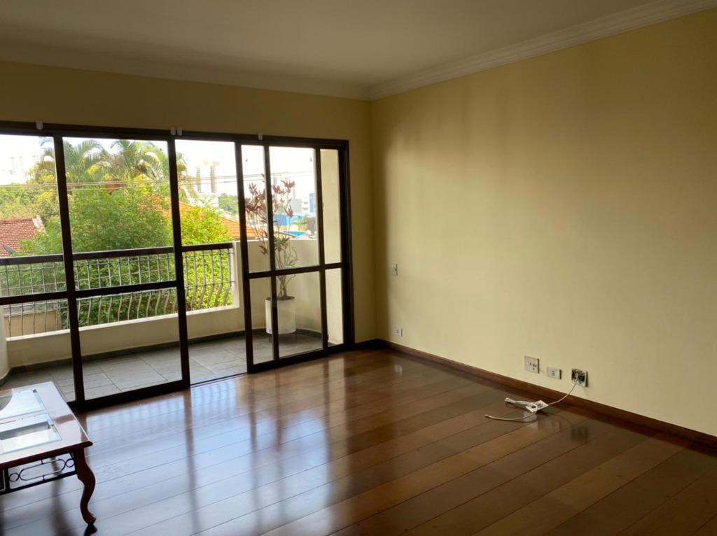 Apartamento à venda e aluguel com 3 quartos, 219m² - Foto 1