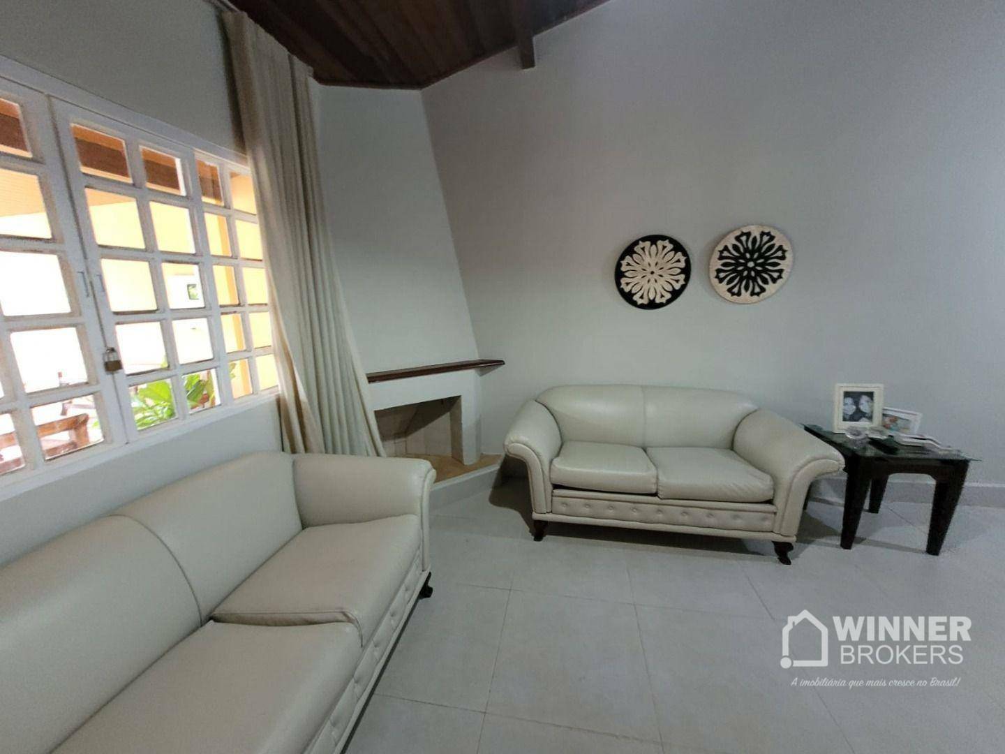 Casa à venda com 3 quartos, 220m² - Foto 6