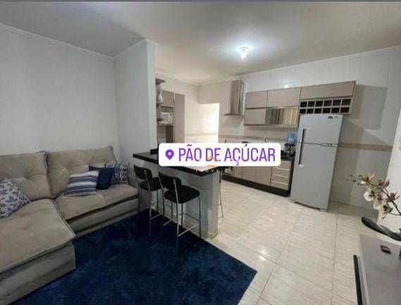 Apartamento à venda com 2 quartos, 70m² - Foto 4