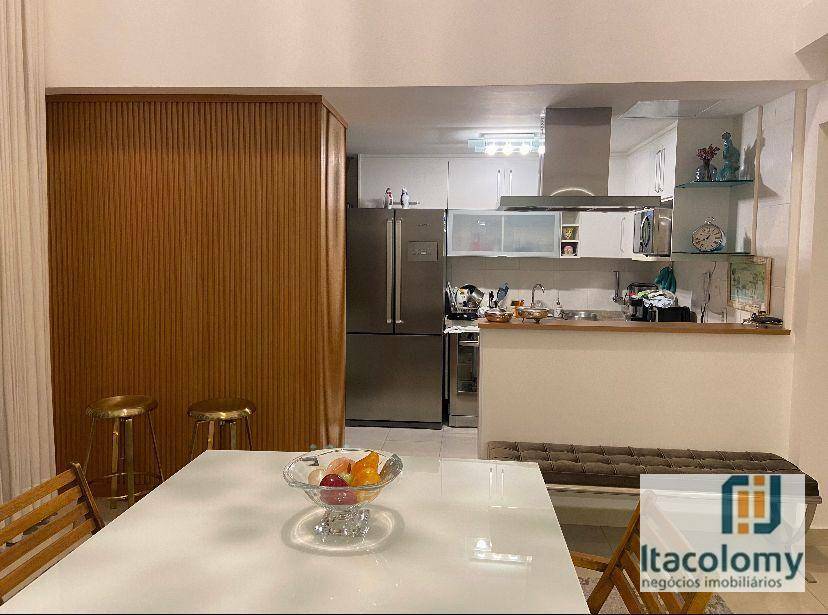 Apartamento à venda com 3 quartos, 80m² - Foto 2