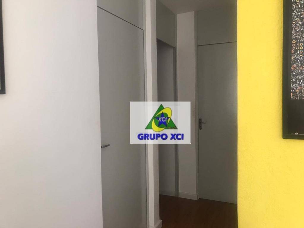 Apartamento à venda com 2 quartos, 48m² - Foto 11