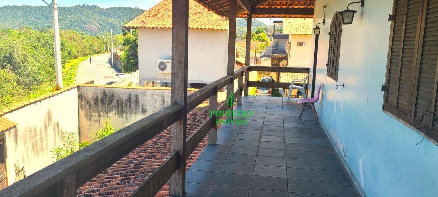 Casa à venda com 4 quartos, 260m² - Foto 25