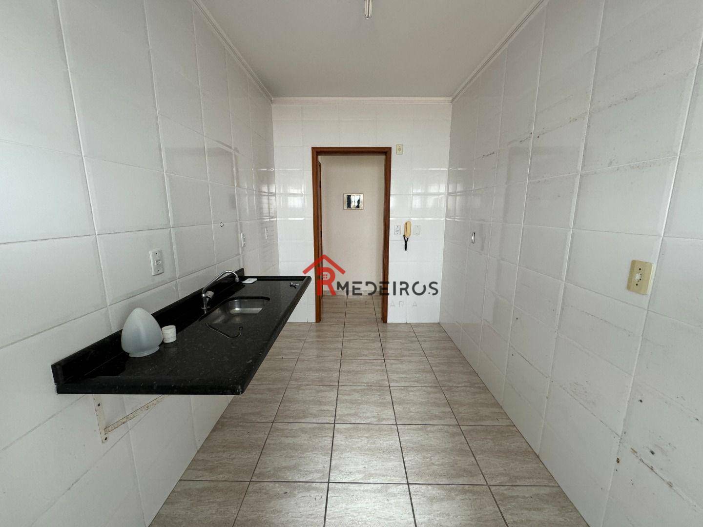 Apartamento à venda com 2 quartos, 69m² - Foto 18