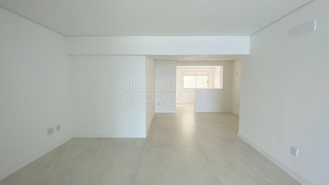 Apartamento à venda com 4 quartos, 145m² - Foto 13