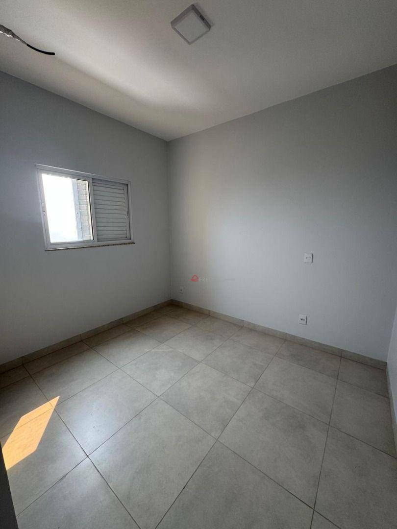 Apartamento à venda e aluguel com 2 quartos, 72m² - Foto 8