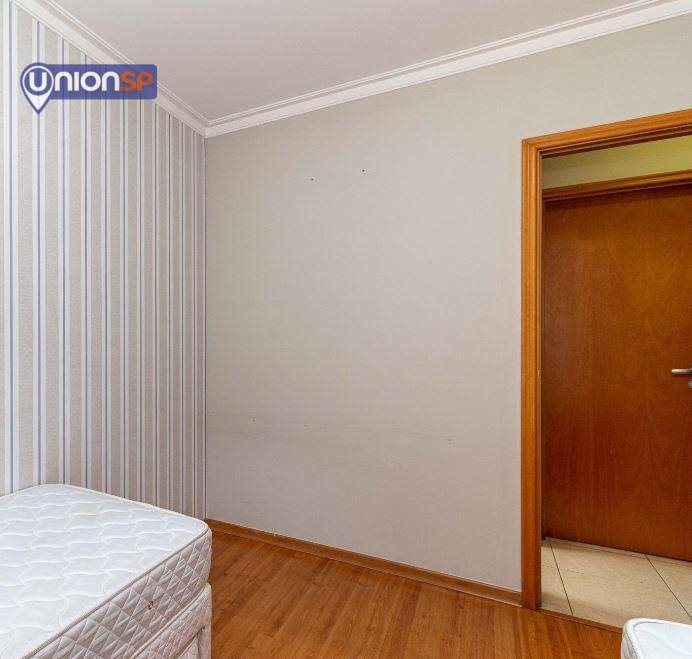 Apartamento à venda com 3 quartos, 93m² - Foto 8