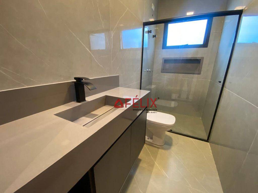 Casa de Condomínio para alugar com 3 quartos, 220m² - Foto 36