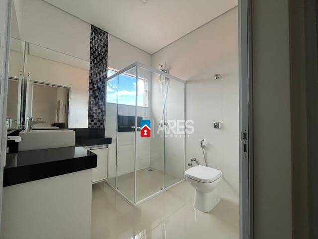 Casa à venda com 4 quartos, 301m² - Foto 26