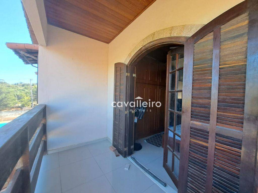 Casa à venda com 5 quartos, 214m² - Foto 21