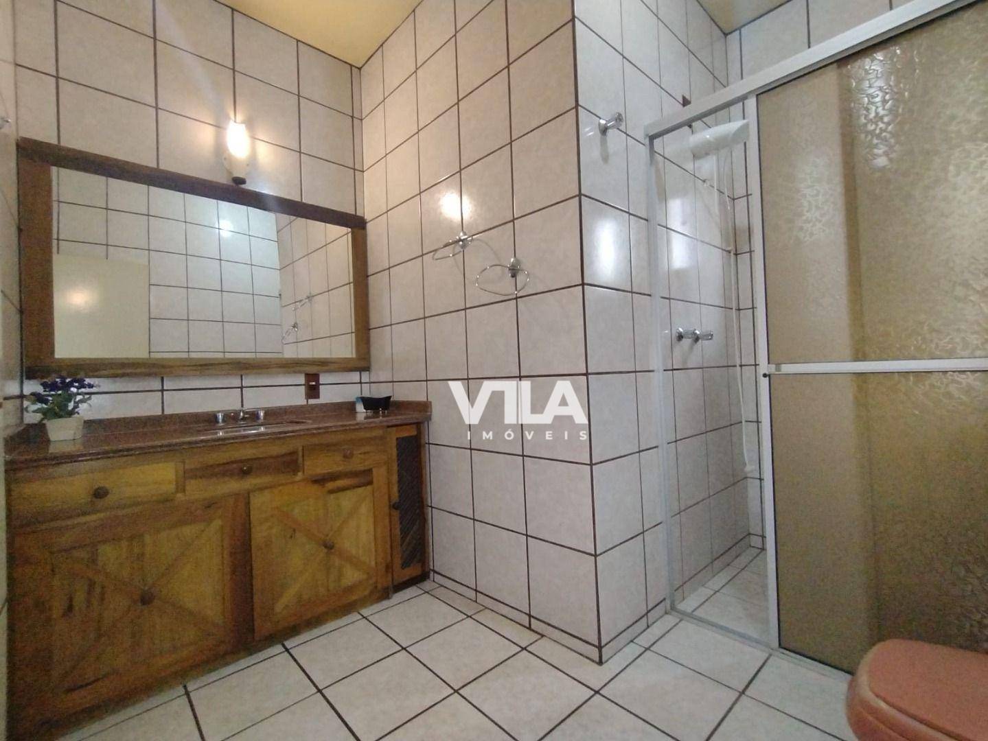 Casa à venda e aluguel com 5 quartos, 246m² - Foto 29