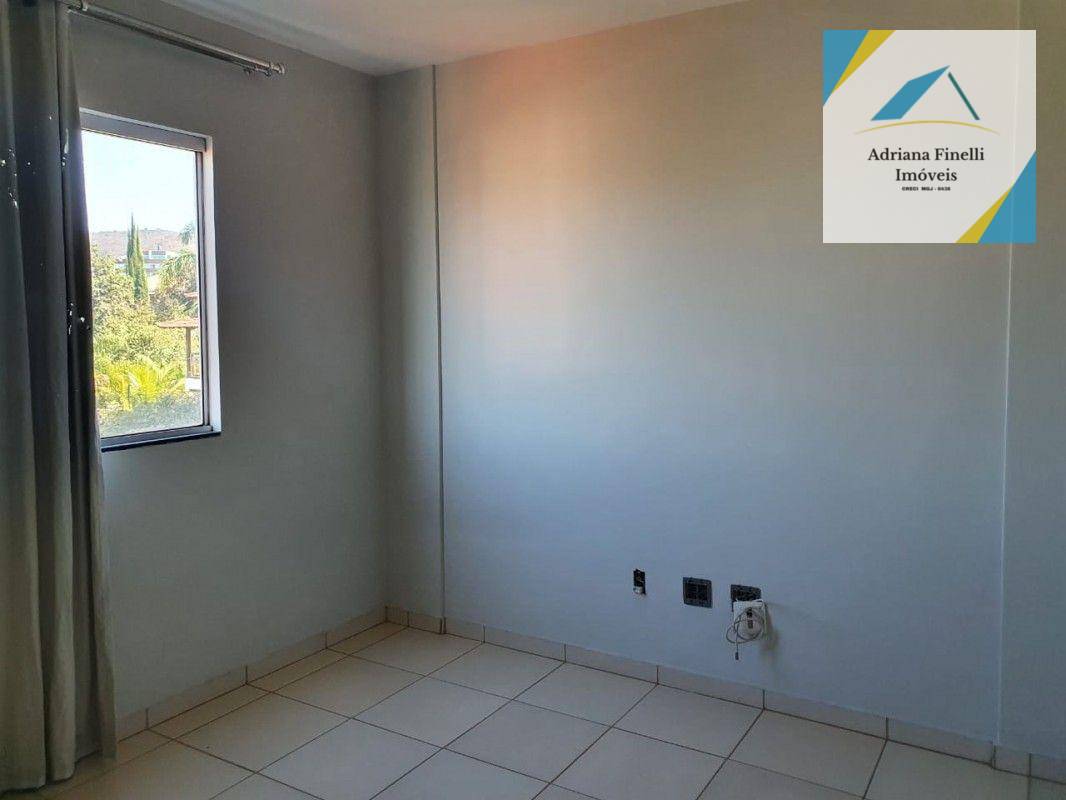 Apartamento à venda com 2 quartos, 64m² - Foto 11