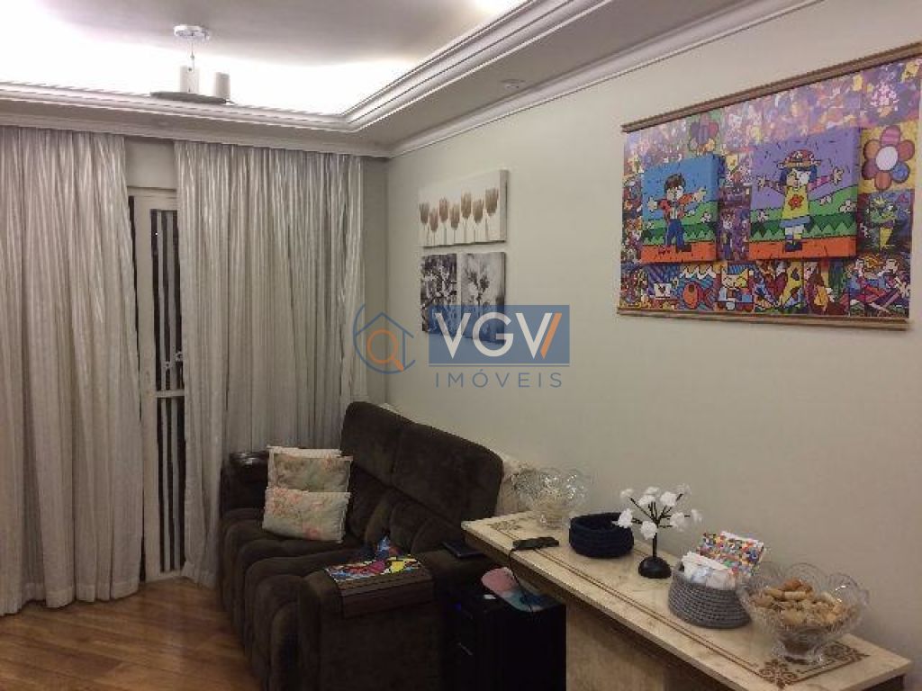 Apartamento à venda com 3 quartos, 68m² - Foto 2