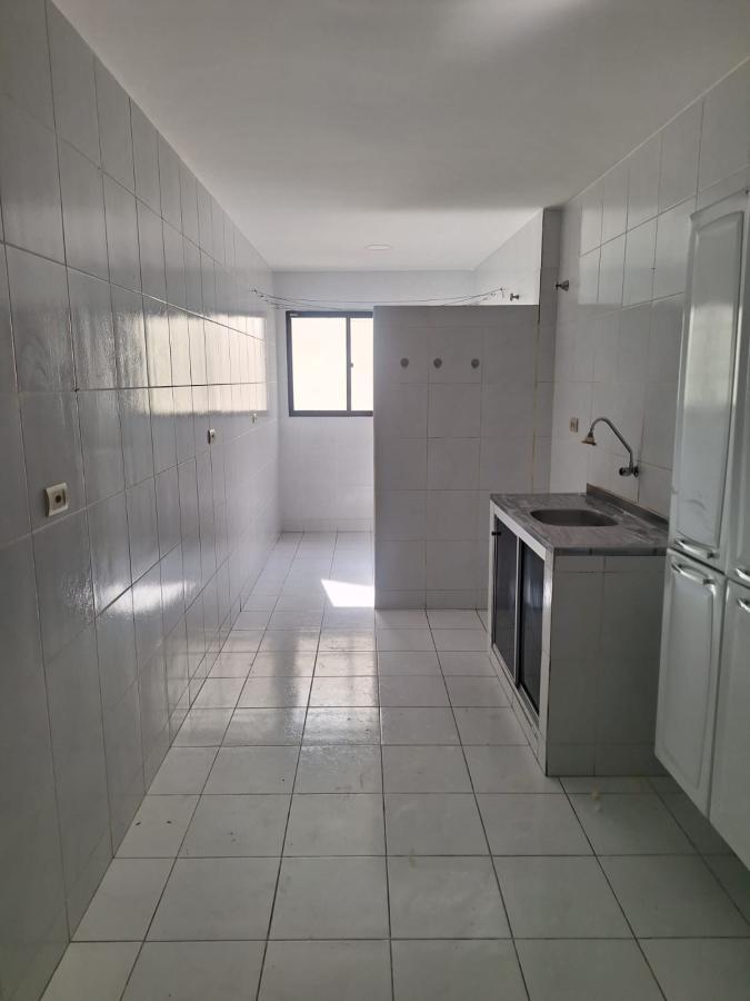 Apartamento à venda com 1 quarto, 90m² - Foto 16